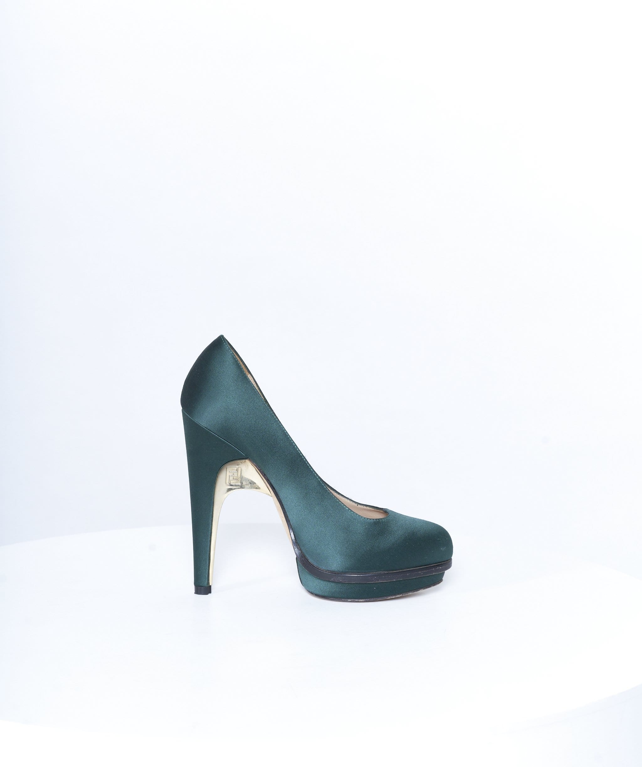 Fendi Fendi Green satin heels size 37.5