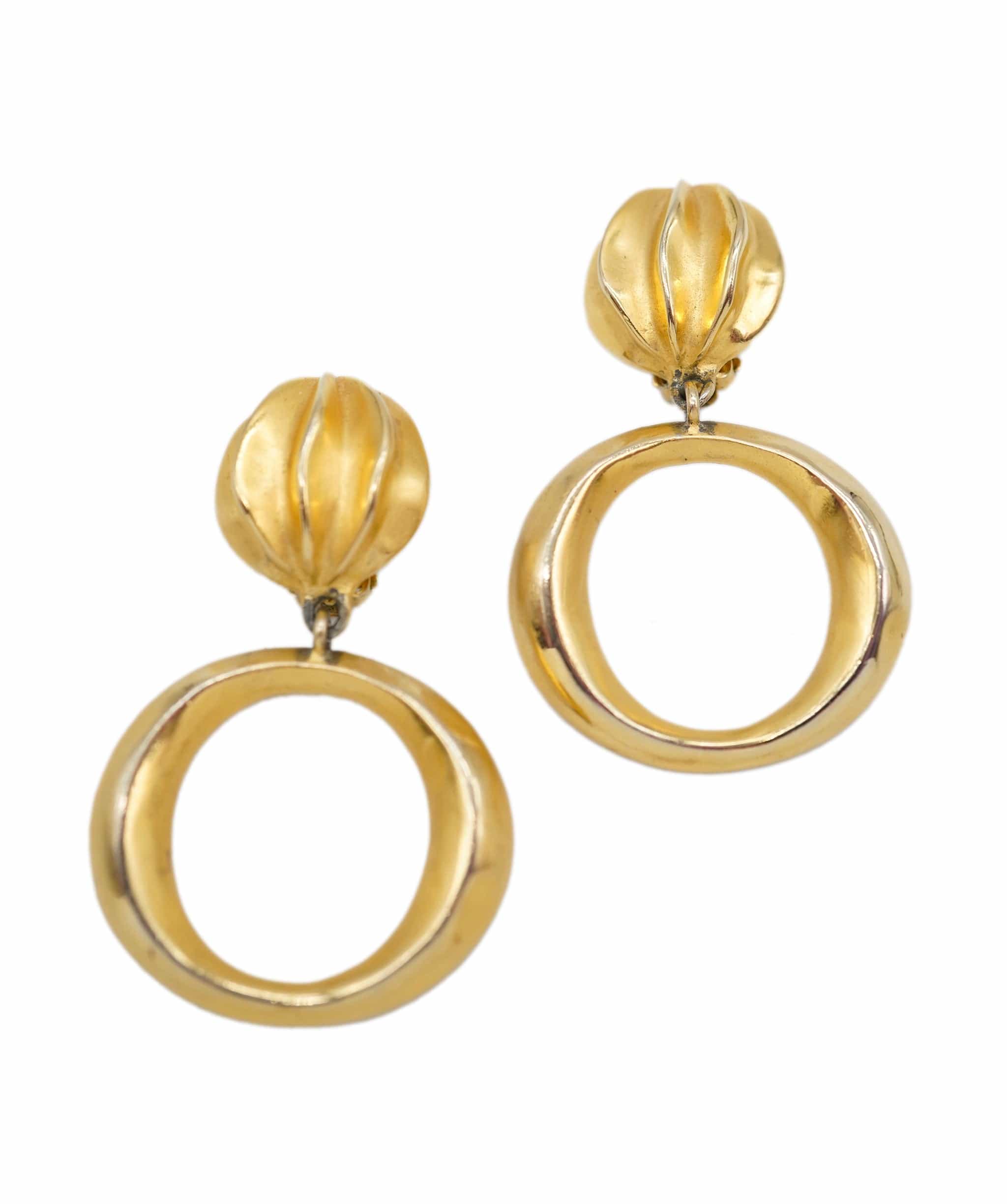 Givenchy Givenchy Circle Gold Single Pendant Earrings AWL4290