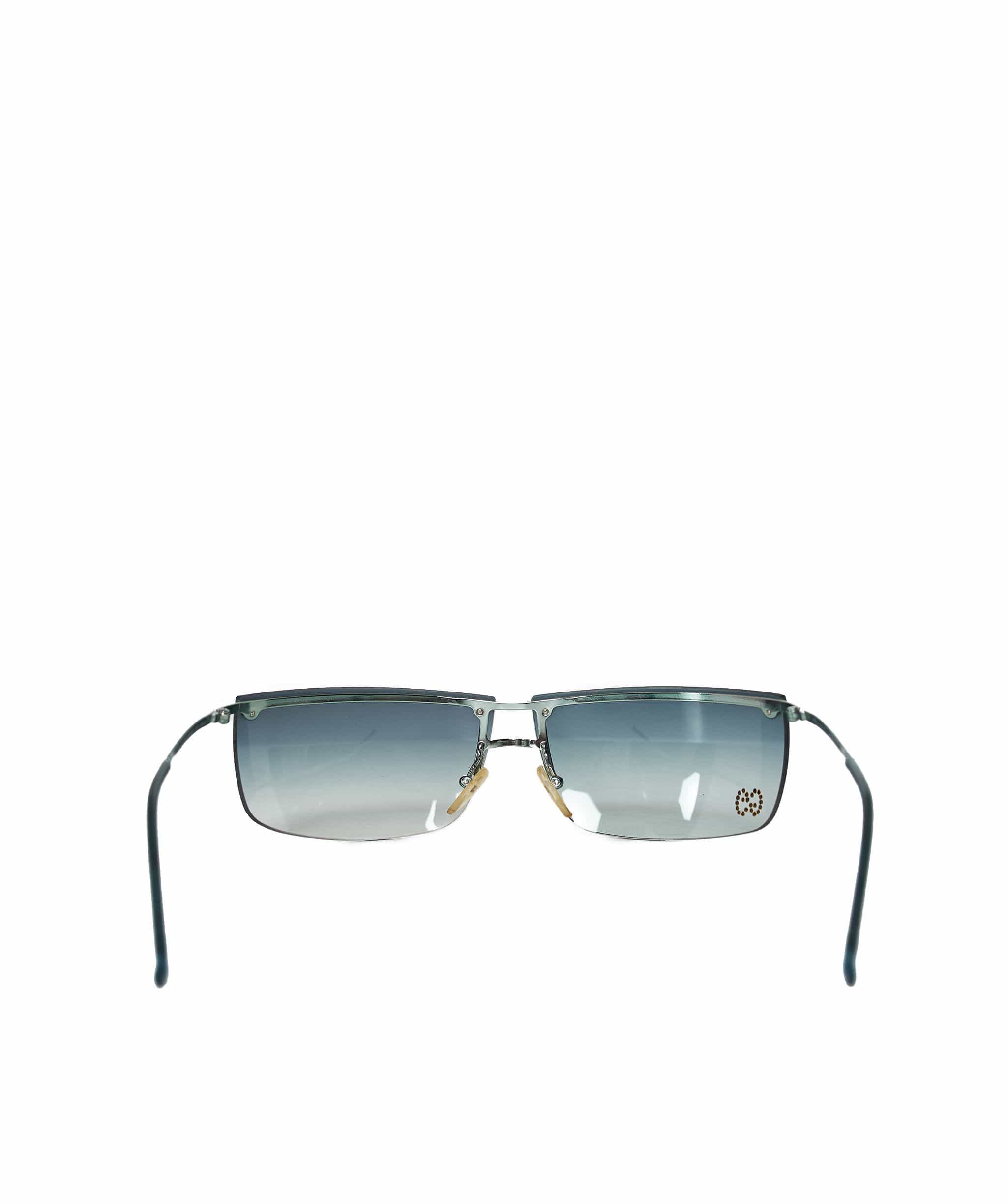 Gucci Gucci Diamante Vintage Blue Sunglasses AGL1038