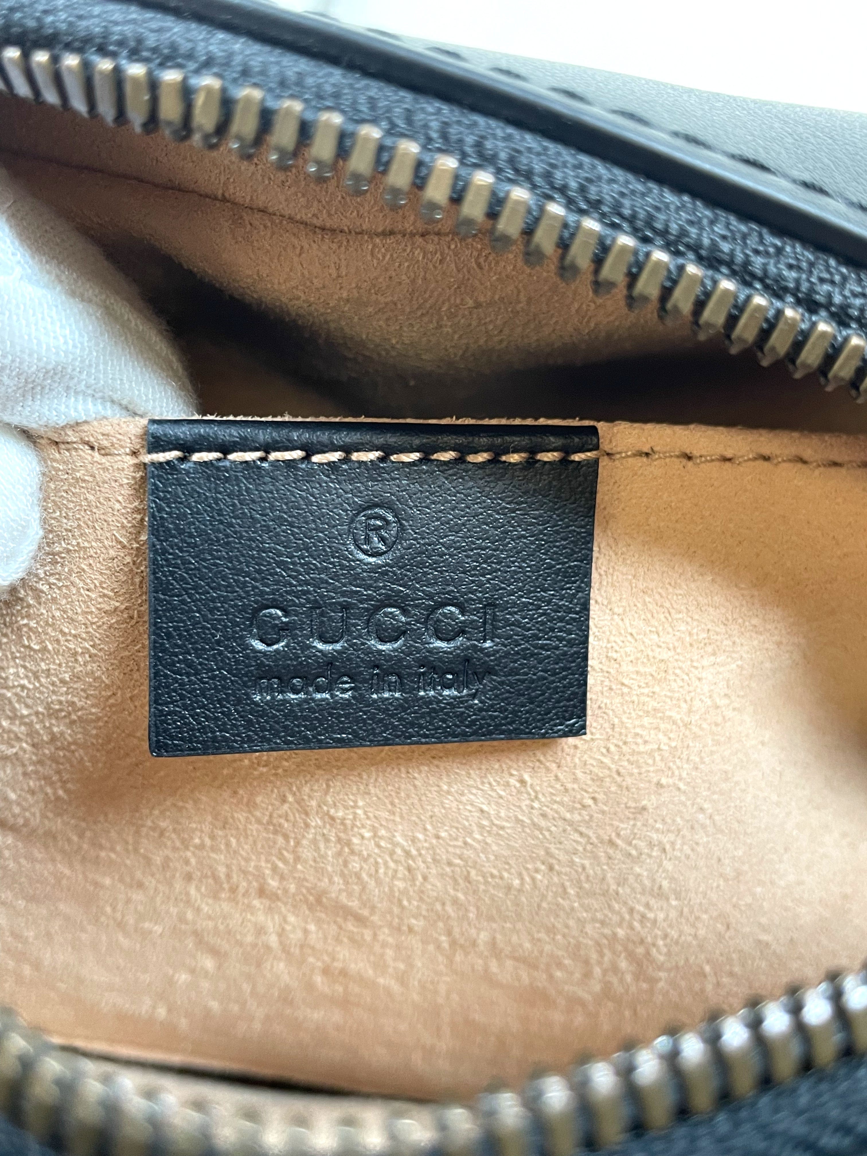Gucci Black Gucci Marmont Shoulder Bag  ASL3067