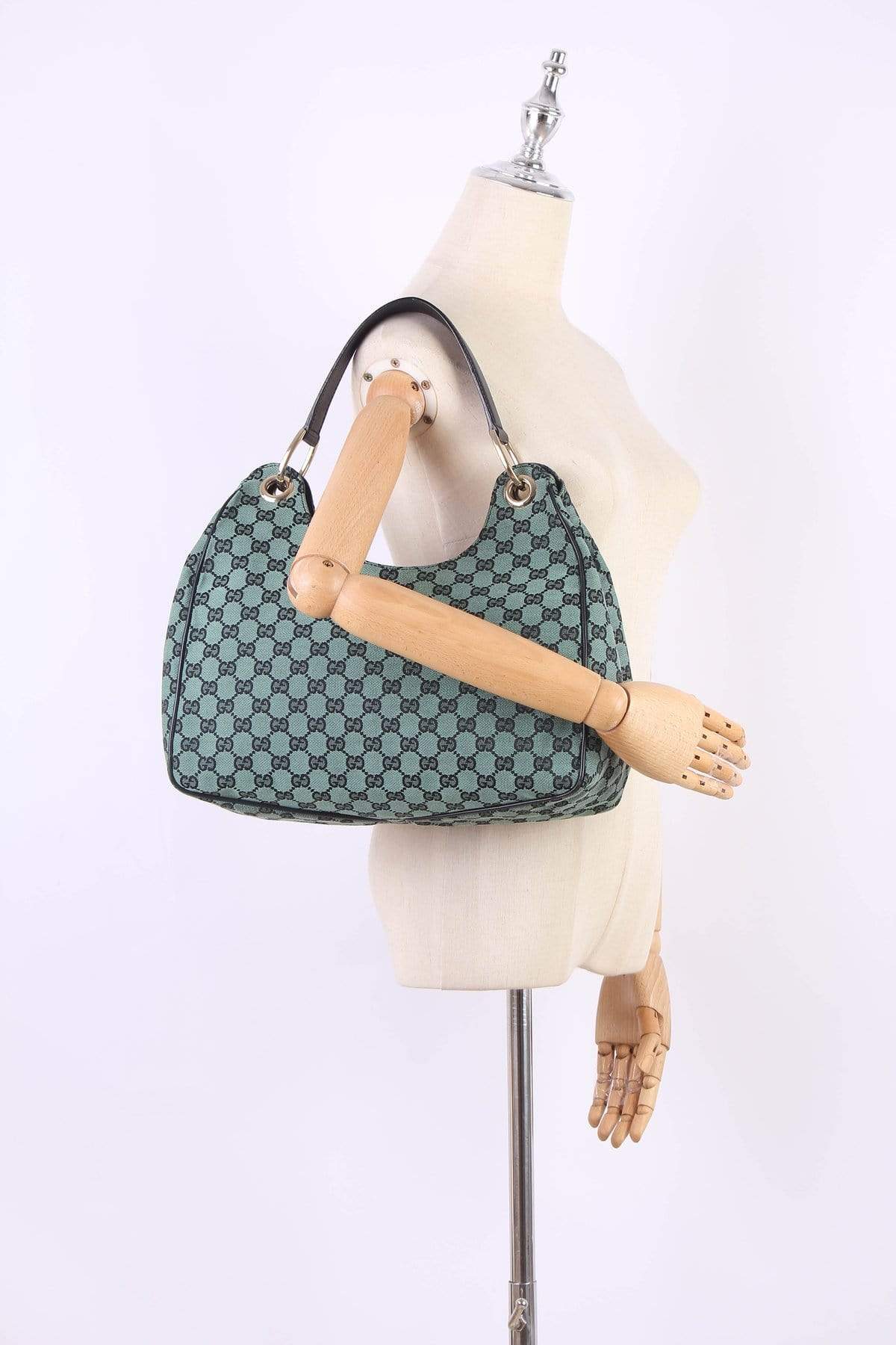 Gucci Gucci GG Canvas Shoulder Bag - RCL1211