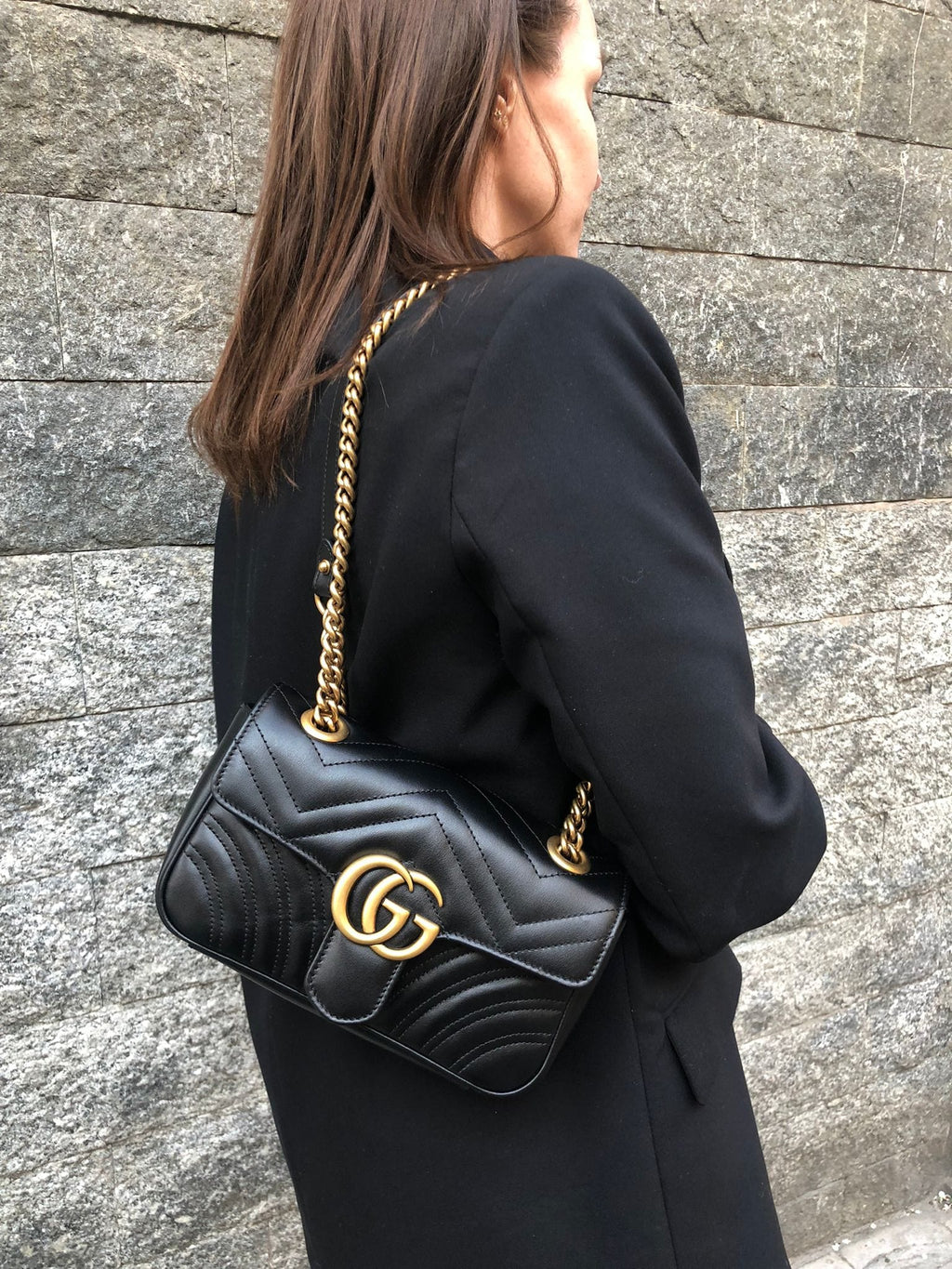 Gucci small best sale black crossbody bag