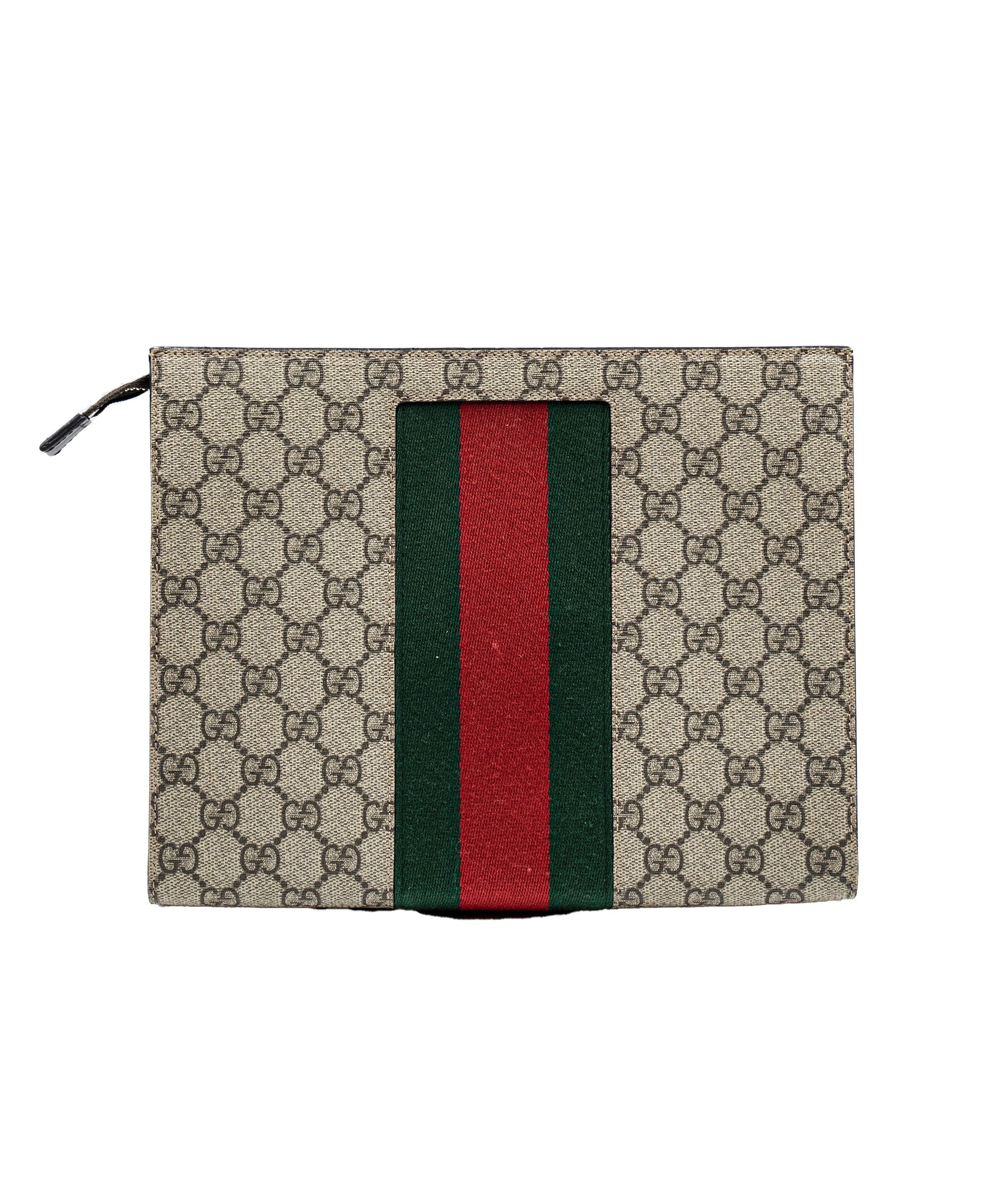 Gucci Gucci pouch. comes with box AVC1030
