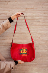 Gucci Gucci red slouchy logo messenger style bag - AWL3221