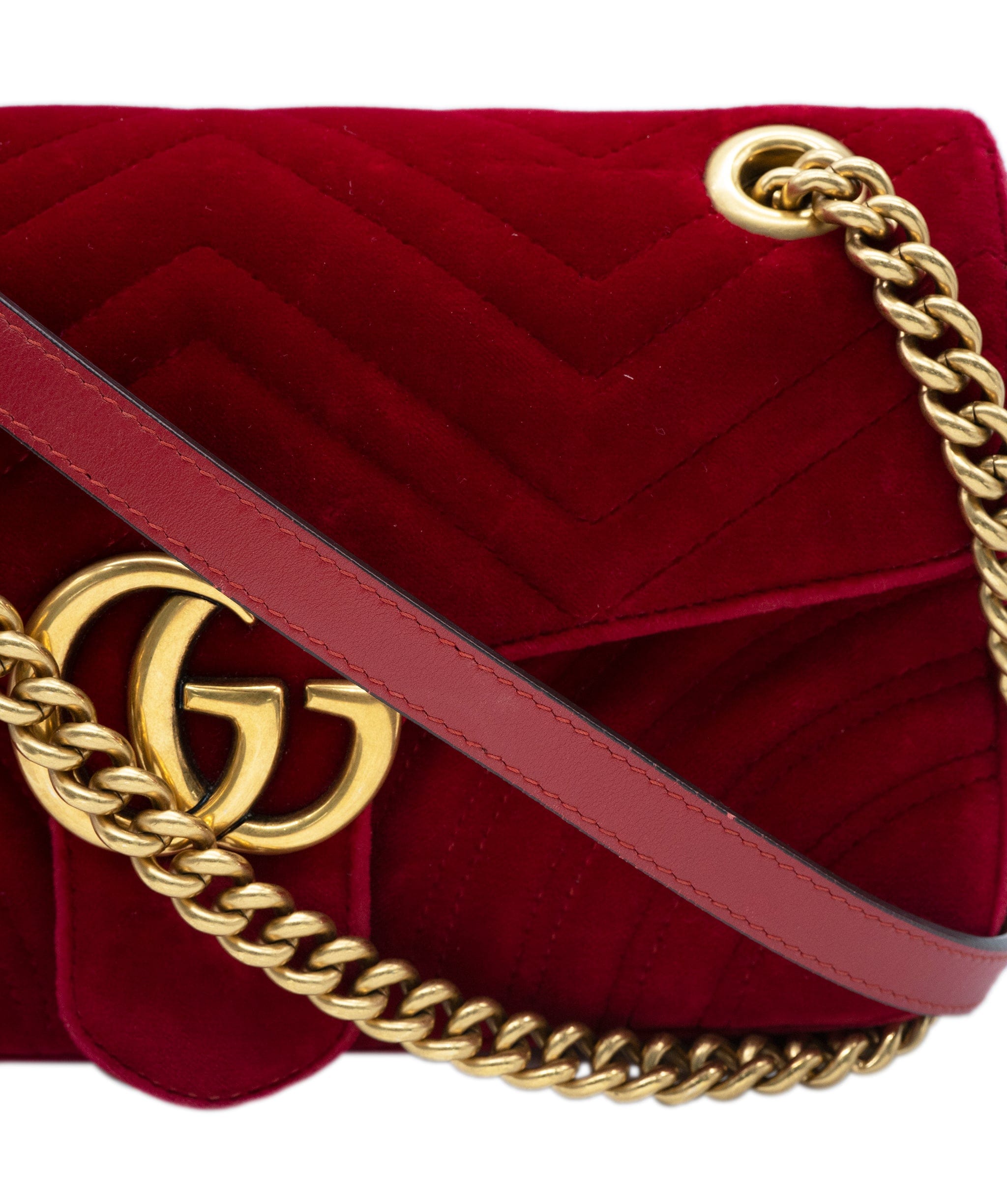 Gucci Gucci red velvet marmont bag ALL0353