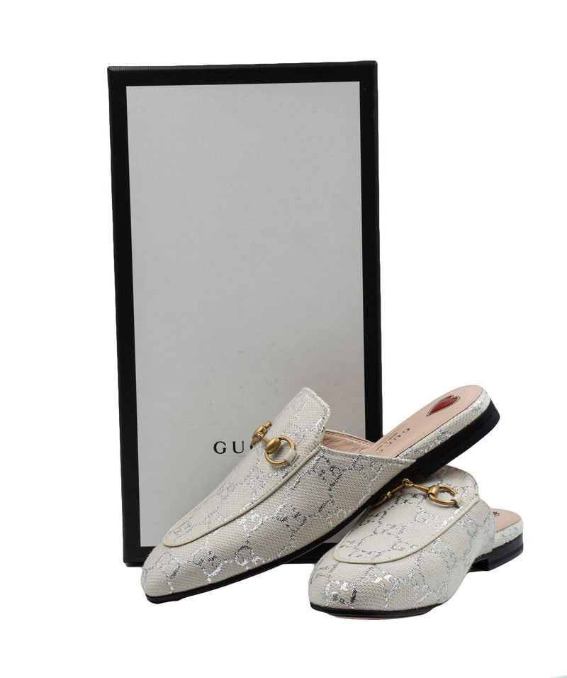 Gucci clothes discount and shoes