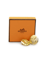 Hermès Vintage HERMES gold tone round earrings with Pegasus - AWC1087