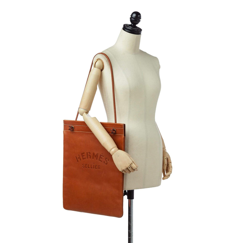 Aline leather bag Hermès Orange in Leather - 24223121