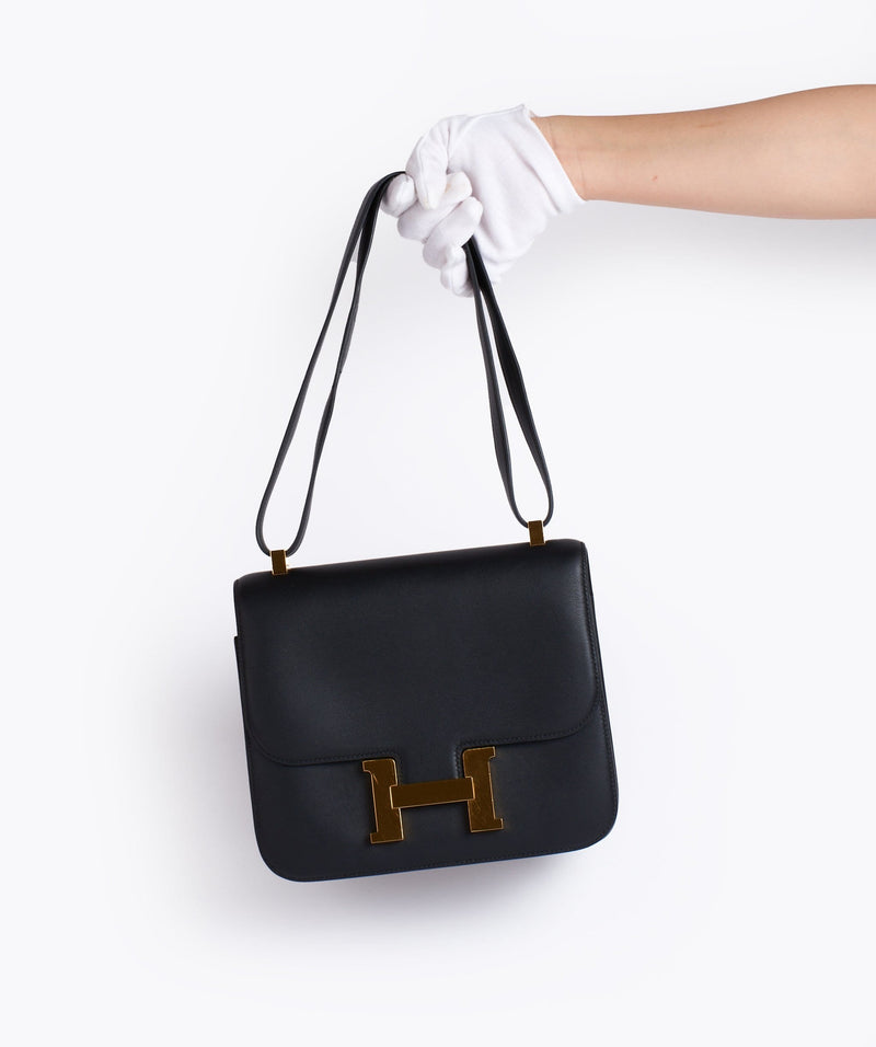 Hermès Hermes Black Constance Box Leather 24