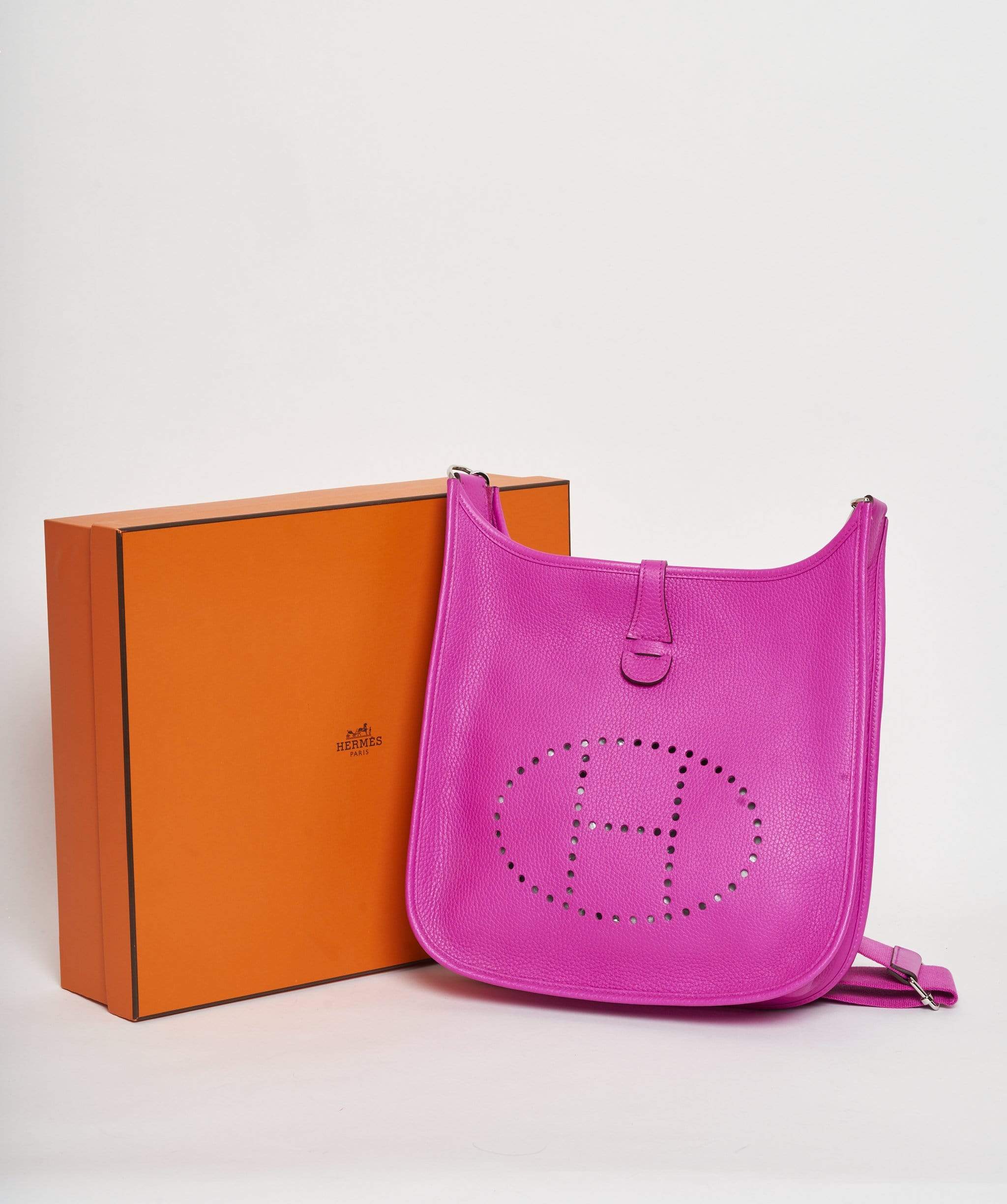 Hermès Hermes Evelyn PM Magnolia