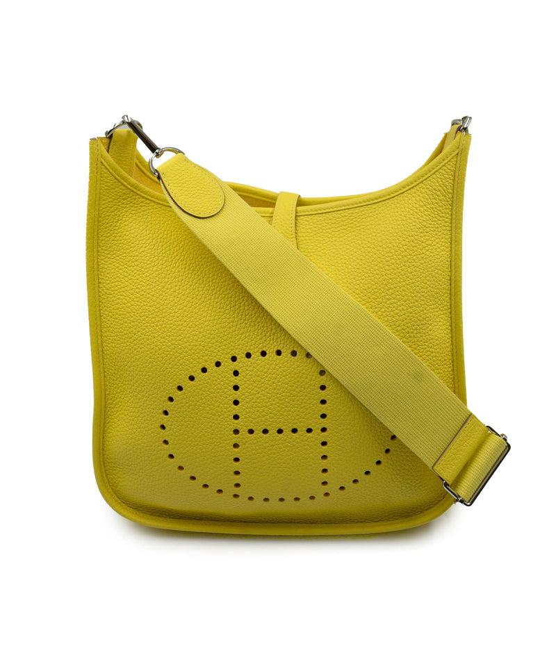 HERMES Evelyn II bag in yellow togo grained leather - VALOIS VINTAGE PARIS
