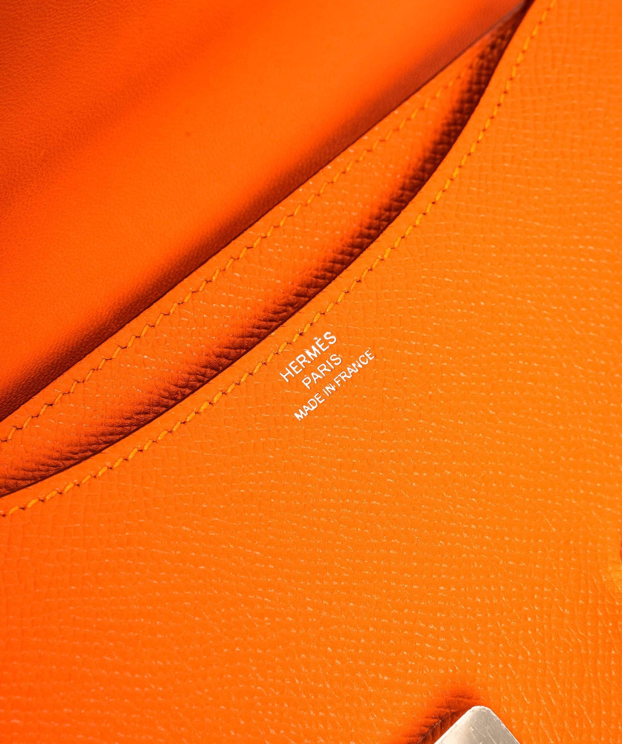 Hermès Hermès Feu Epsom Leather Constance 18 PHW - AGL1354