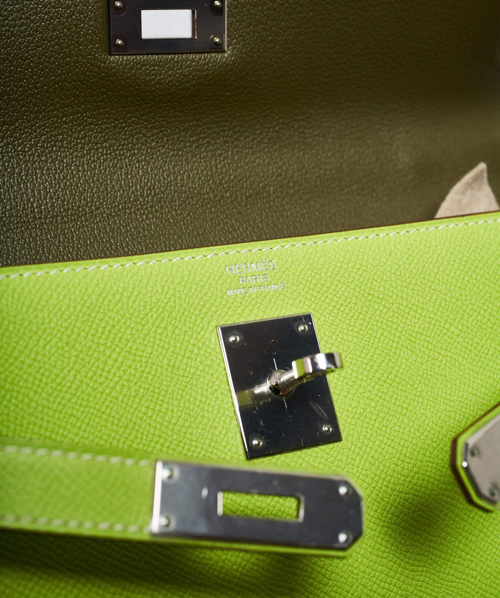 Image of Kiwi leather with olive green interior Kelly bag, Hermes