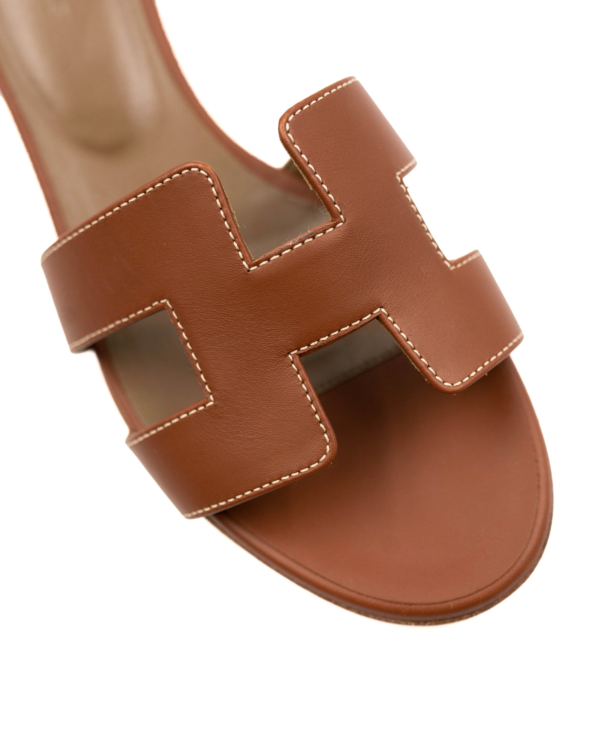 Hermès Hermès Oasis sandals Gold ASL3748