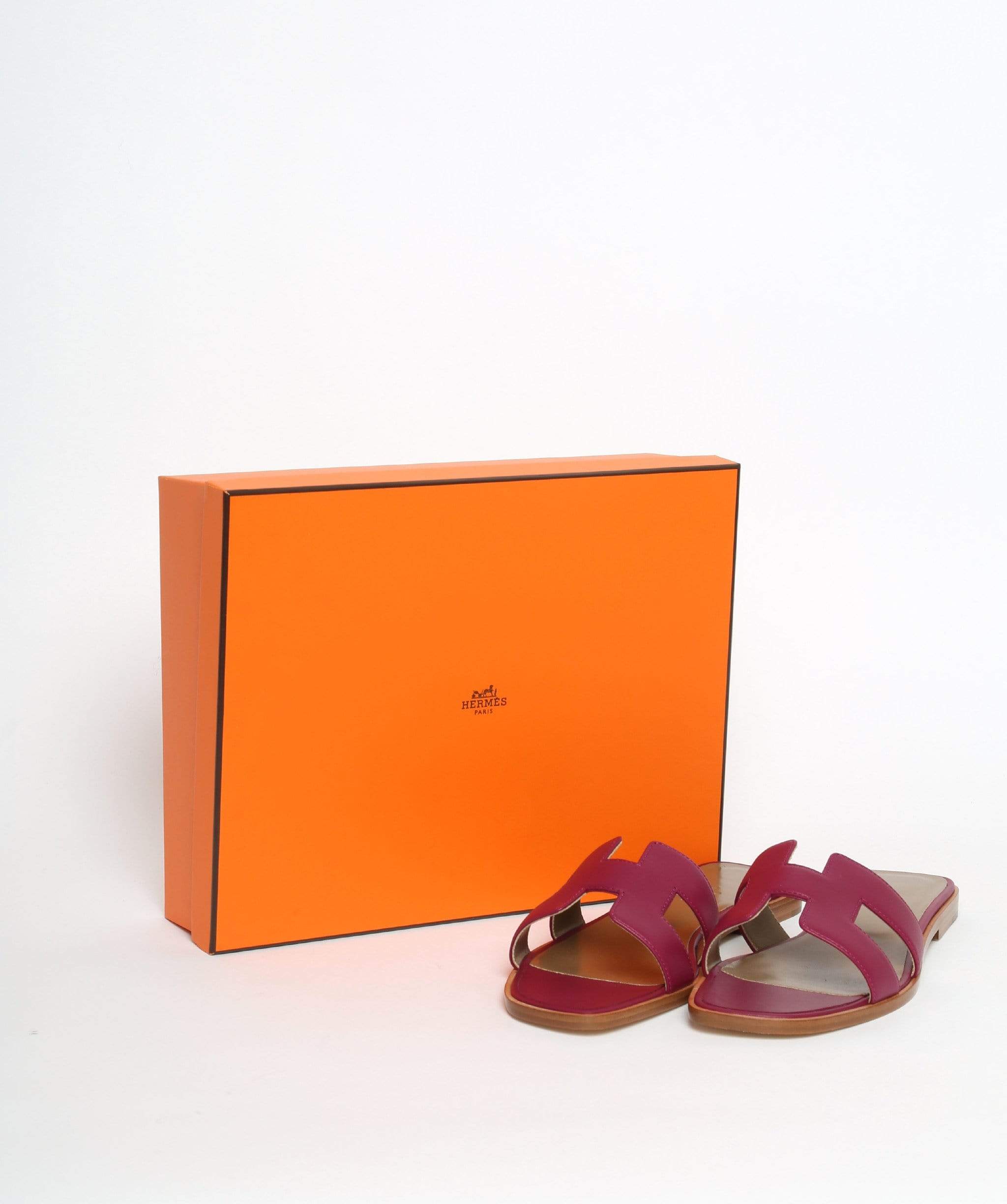 Hermès Hermès Oran purple 39