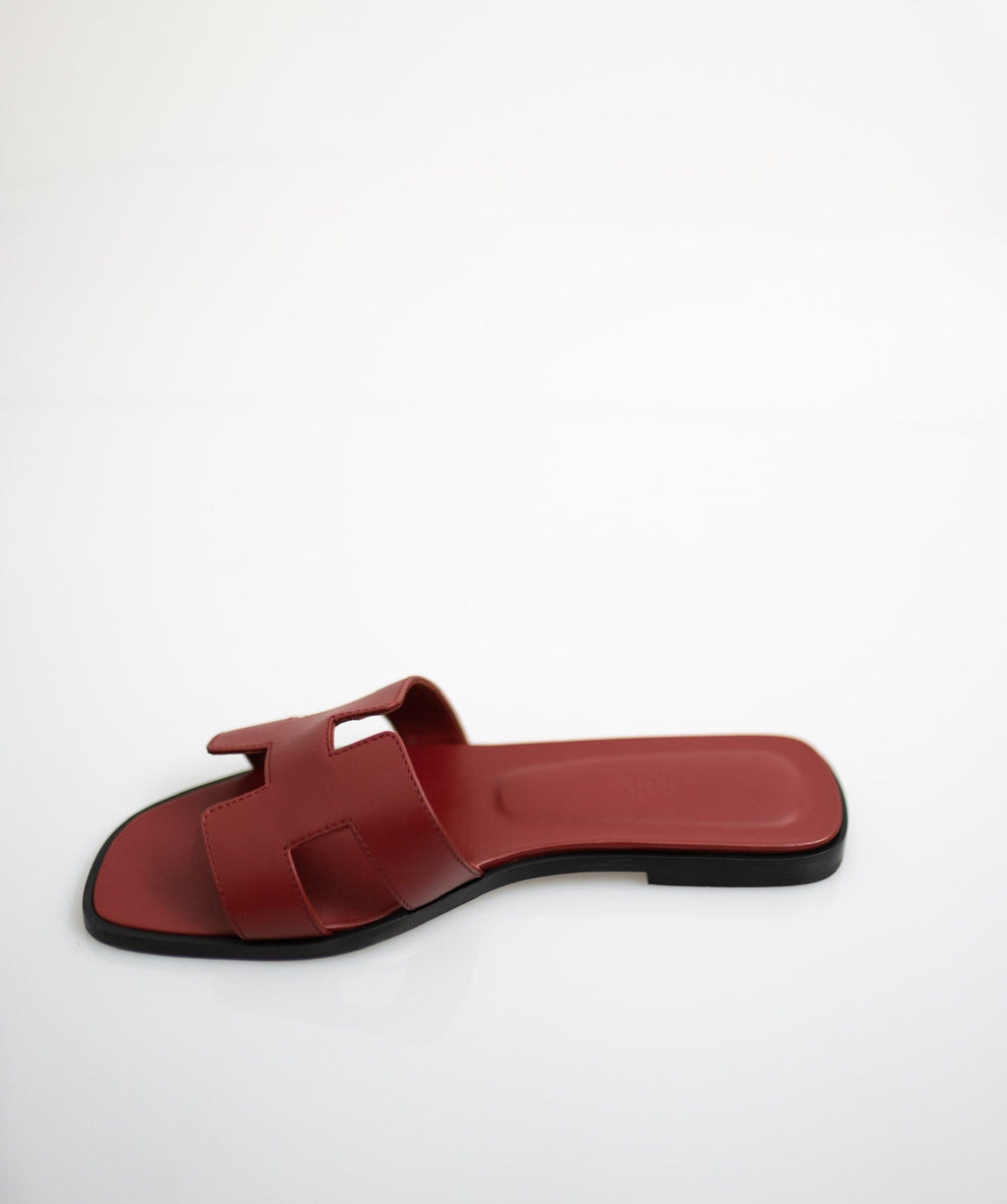 Hermes Rouge H Oran Sandal 39 – The Closet