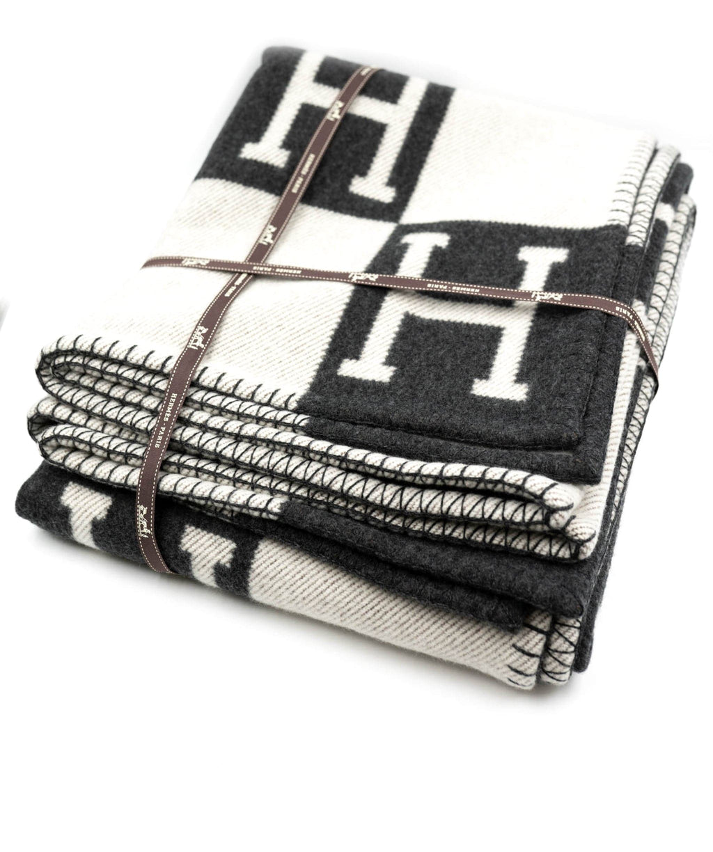 Hermes Avalon Blanket in Grey AVC1007 LuxuryPromise