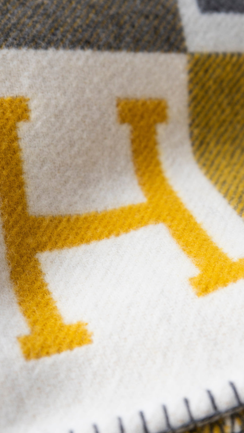 Hermes Avalon Throw Blanket (Grey / Yellow) SKL1035 LuxuryPromise