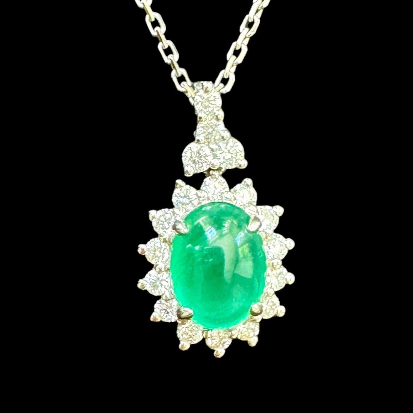 Cabochon Cut Emerald Set in 18K White Gold Pendant Necklace
