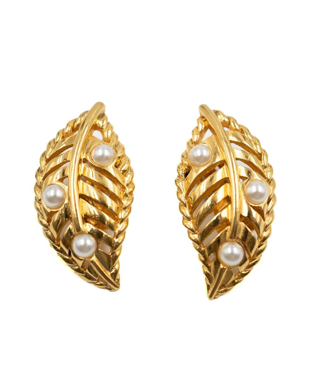 Lanvin Vintage Lanvin gold tone leaf clip on earrings with faux glass stones - AWL4081