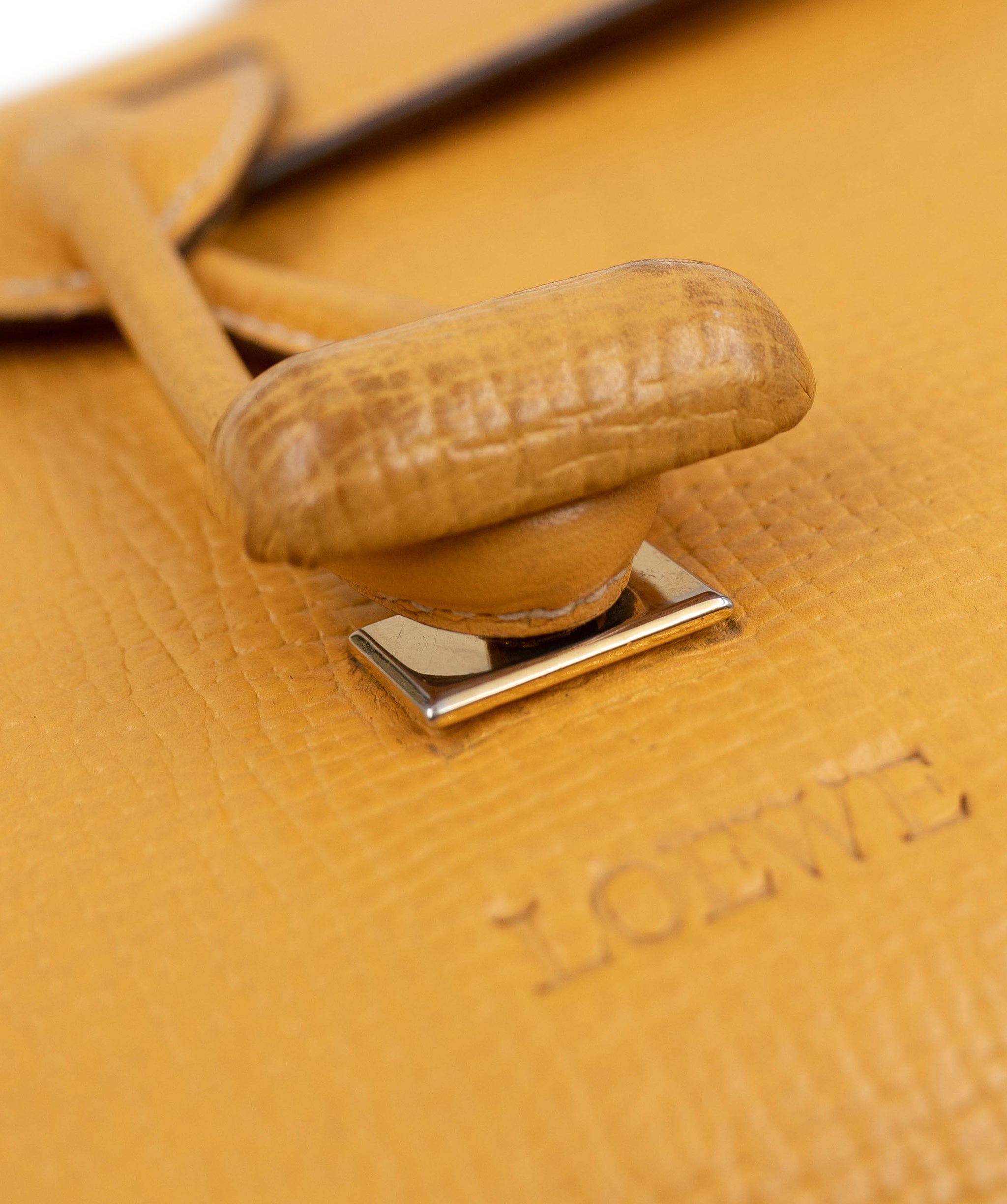 Loewe Loewe Leather Top Handle Bag - AGL1917