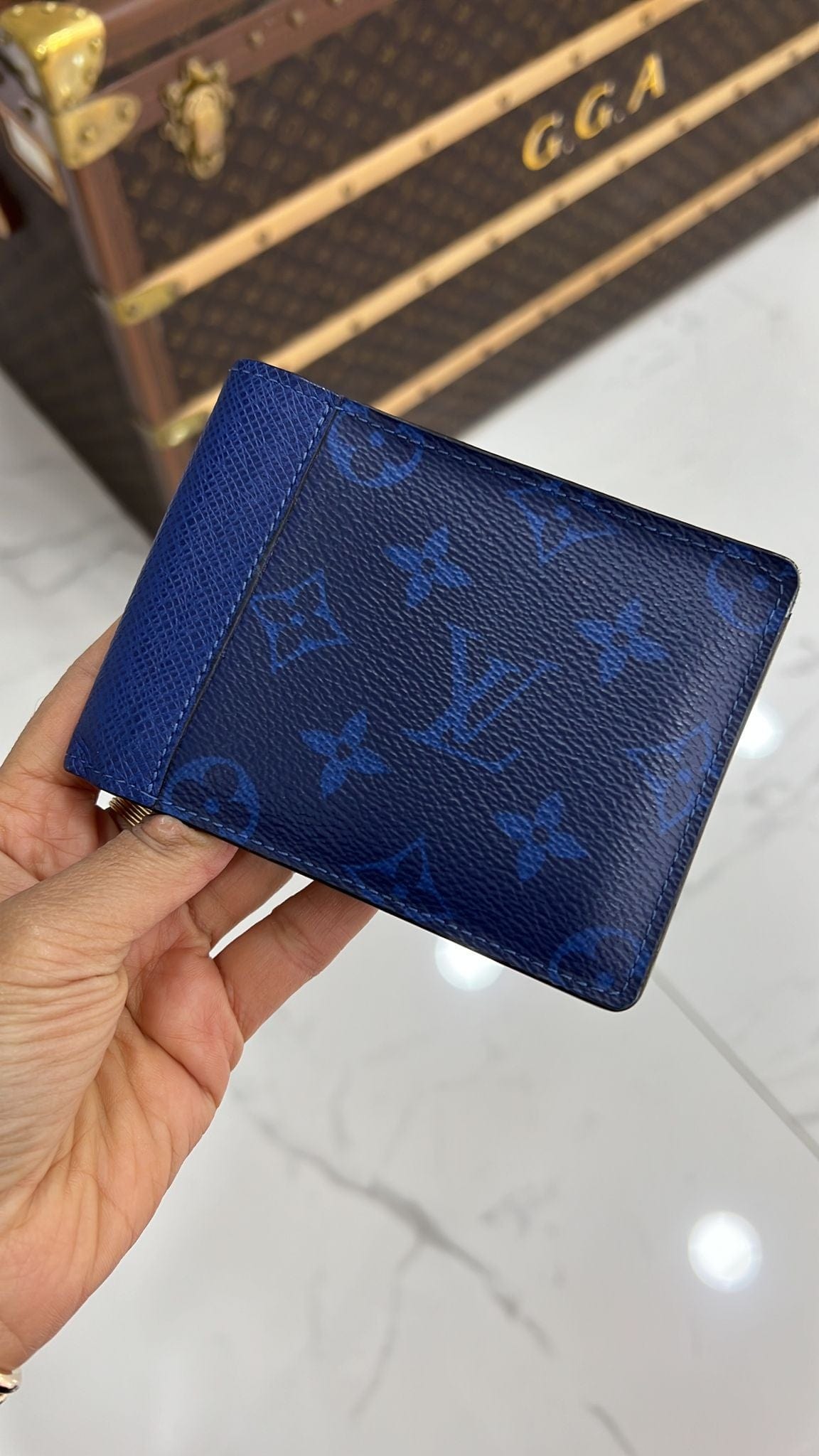 Louis Vuitton 16. Blue Louis Vuitton Wallet  - AWL2852
