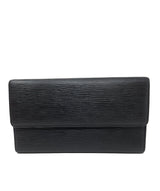 Louis Vuitton Louis Vuitton Black Epi Leather Wallet - AGL1275