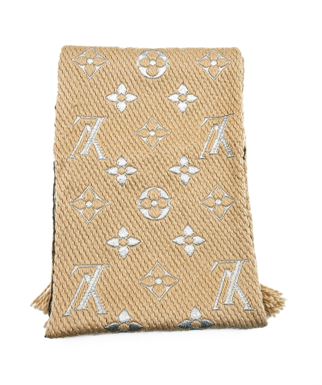 Louis Vuitton Knit Scarf Beige RJL1845 – LuxuryPromise