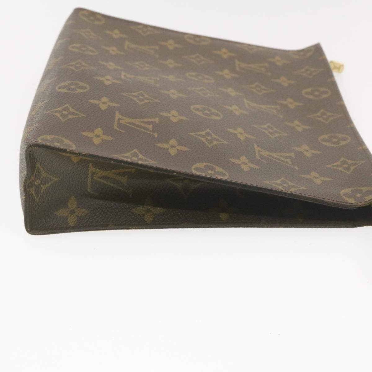 Louis Vuitton LOUIS VUITTON Monogram Poche Toilette 26 Pouch 8909AN