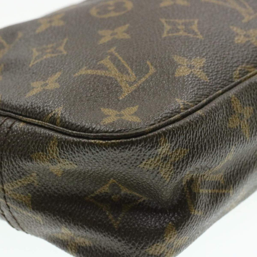 LOUIS VUITTON Monogram Trousse Toilette 23 Clutch Bag - AWL1792