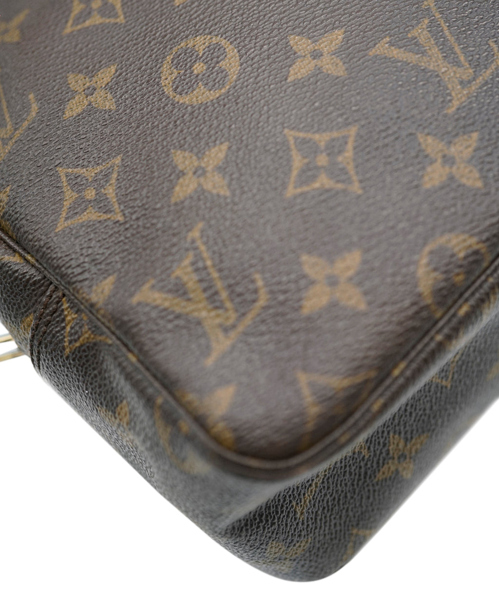 Louis Vuitton Toiletry Pouch GM Brown Monogram Canvas AWL4387 –  LuxuryPromise