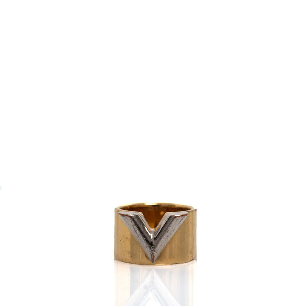 Louis Vuitton Yellow Gold Ring AGL1170