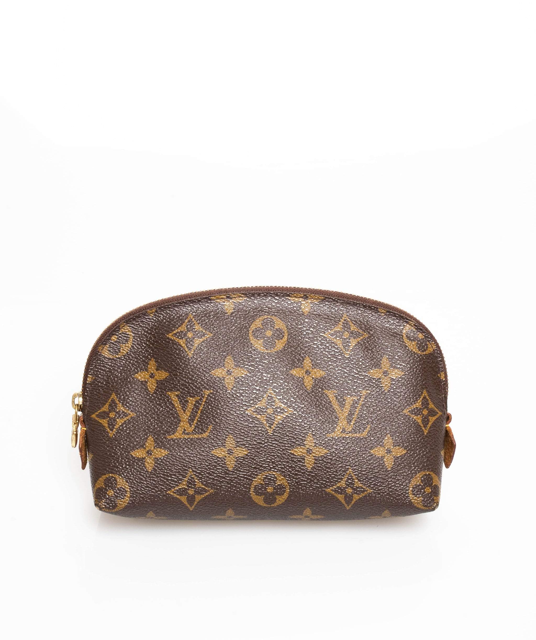 Louis Vuitton LV cosmetic pouch - AGL1212