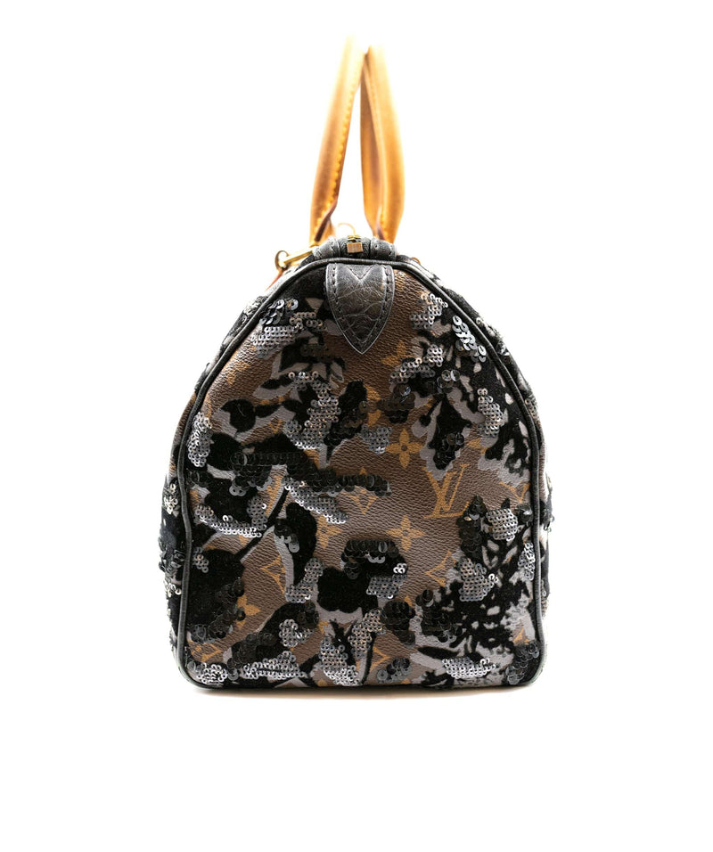 Limited Edition Louis Vuitton Fleur de Jais Speedy 30 Handbag