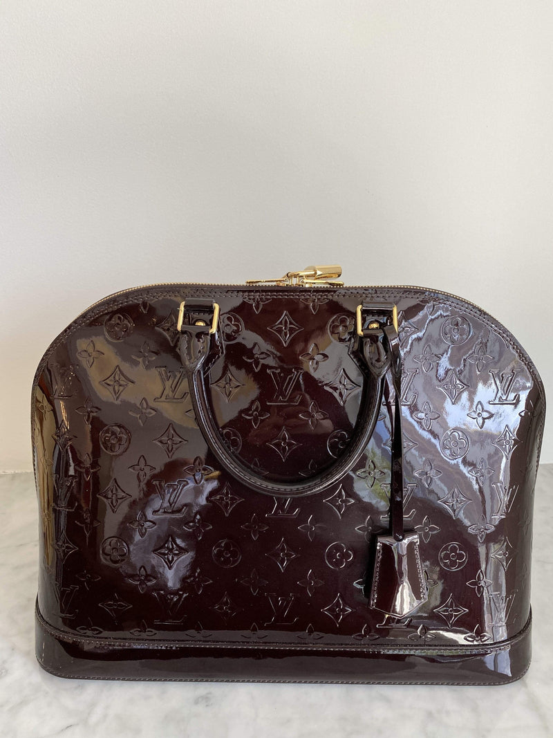Louis Vuitton Womens Alma Vernis Leather BB Amarante Top Handle Bag
