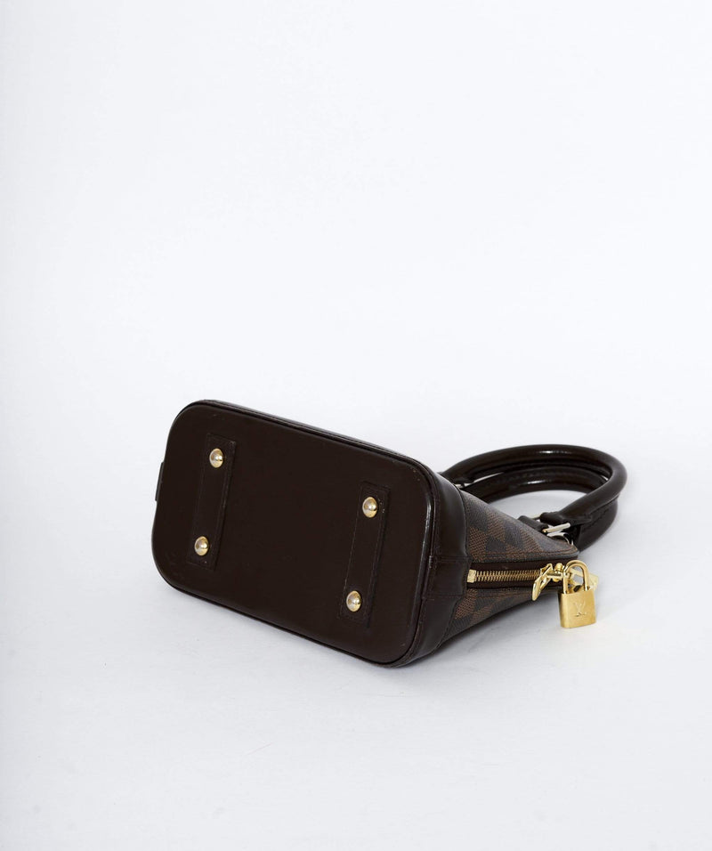 Louis Vuitton Alma Neo BB Black Gold hardware Leather ref.968720 - Joli  Closet