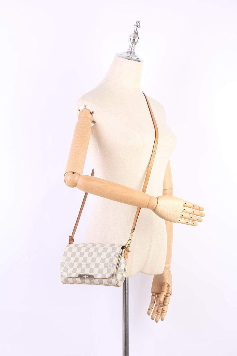Louis Vuitton // Cream Damier Azur Favorite PM Bag – VSP Consignment