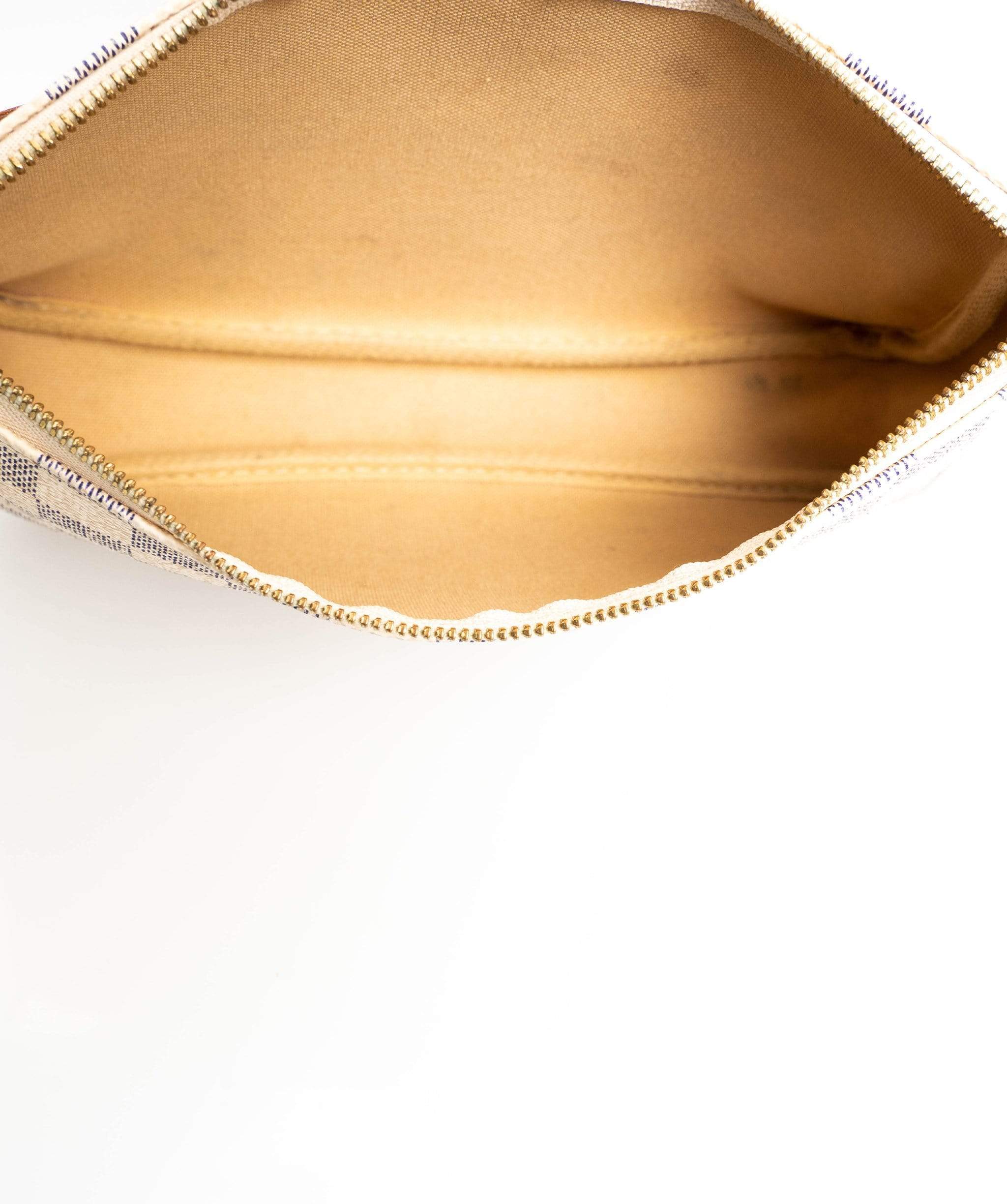 Louis Vuitton Louis Vuitton Damier Azure Pochette Bag - AWL1710