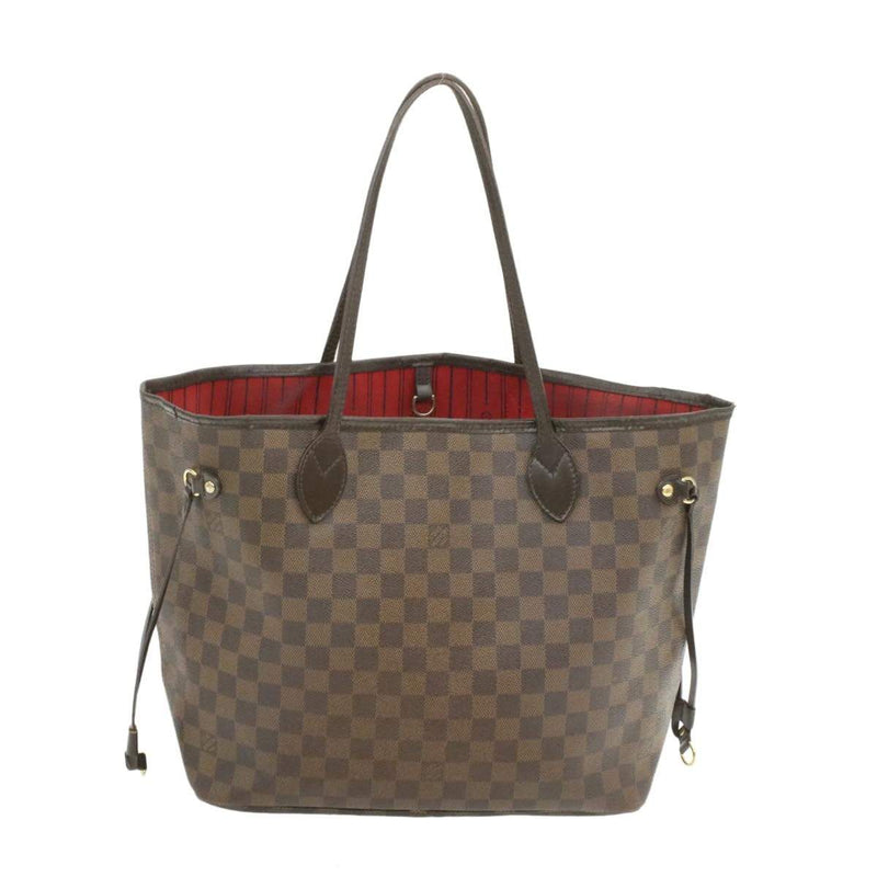 Settle an argument: are Louis Vuitton Neverfull tote bags a bit