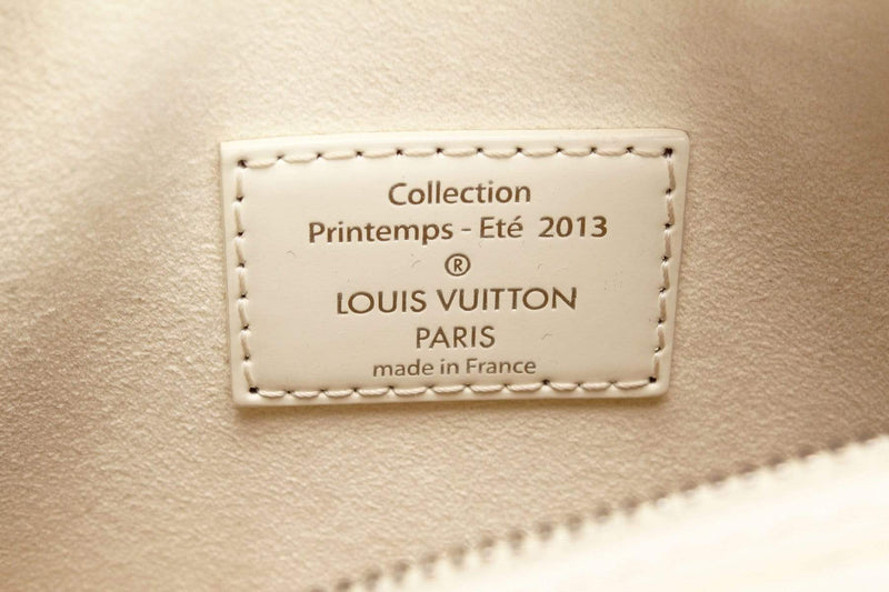 Louis Vuitton White Damier Facette Speedy Cube PM QJB0RR0UWF007
