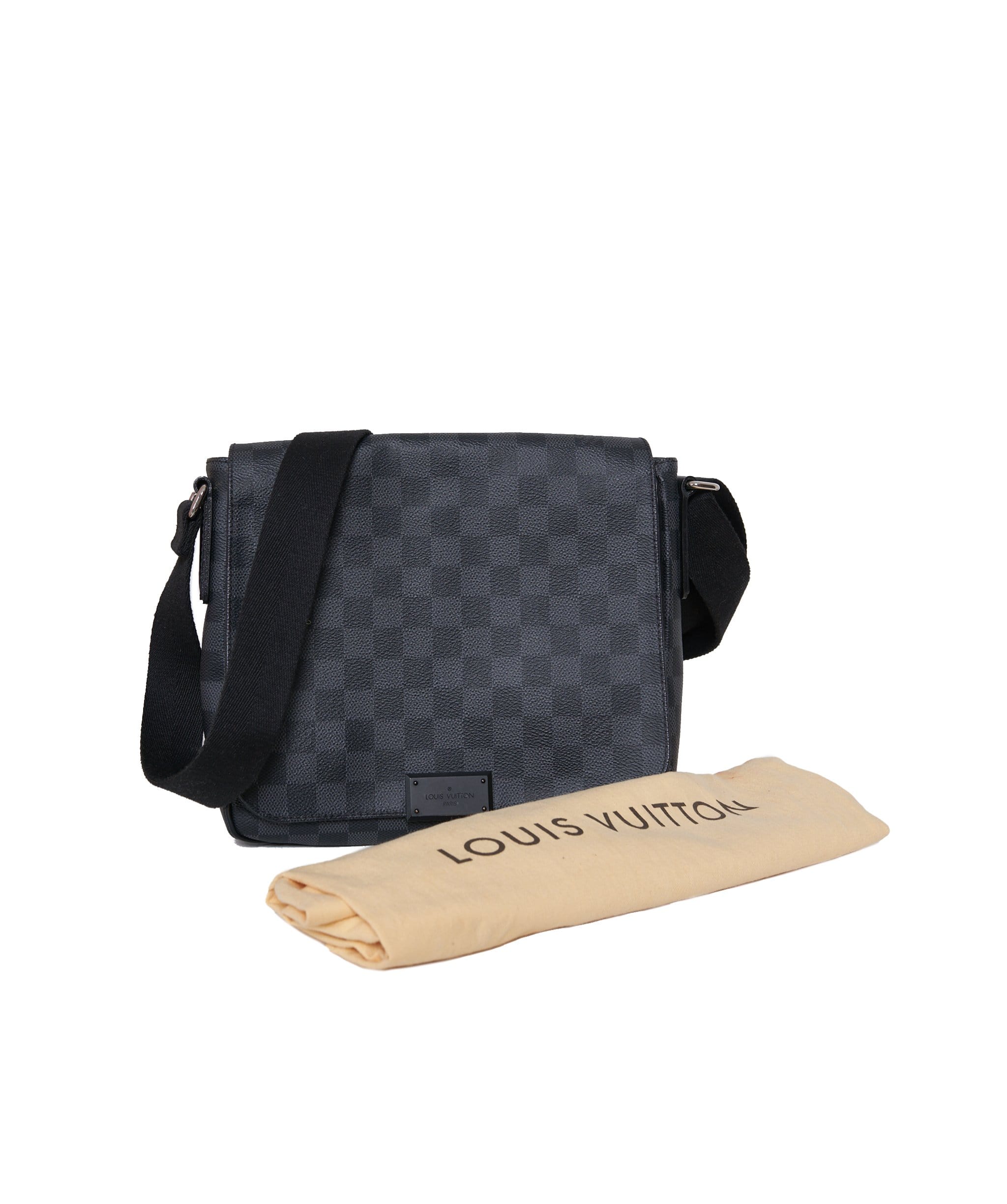 Louis Vuitton Louis Vuitton Damier Graphite Messenger Bag - AGL1263