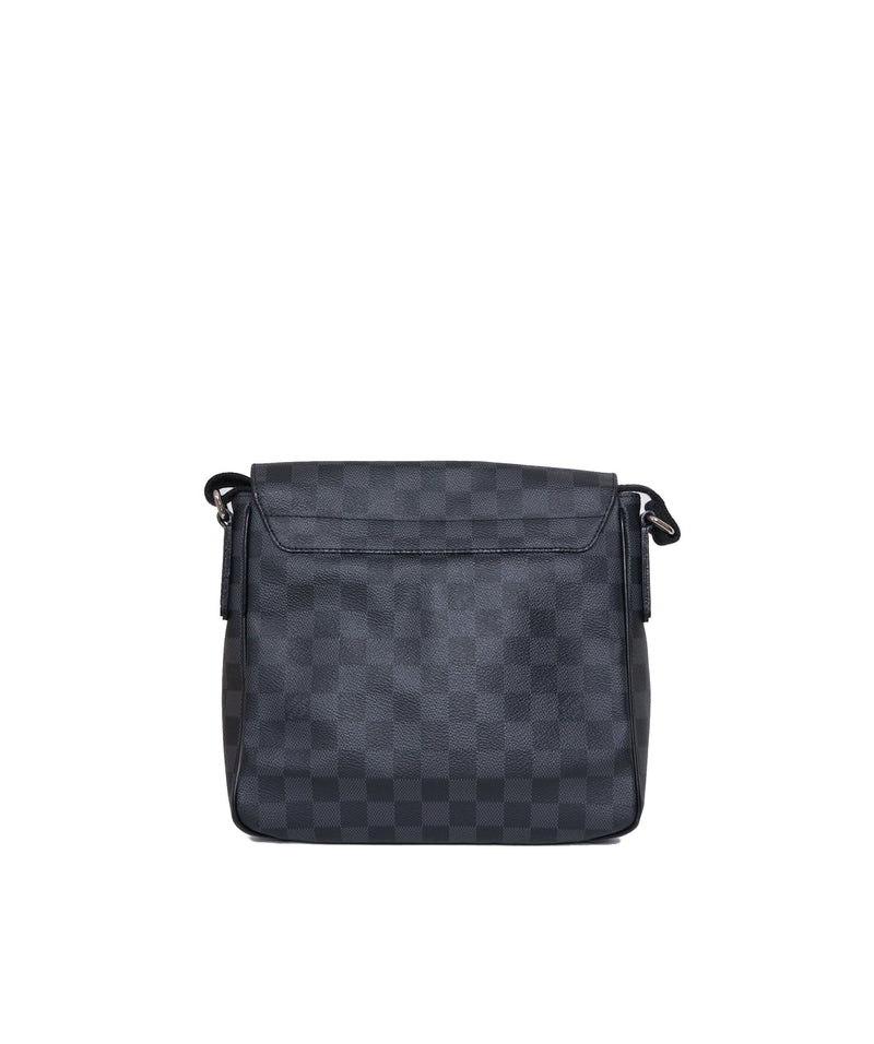 Louis Vuitton Damier Graphite Messenger Bag - AGL1263 – LuxuryPromise