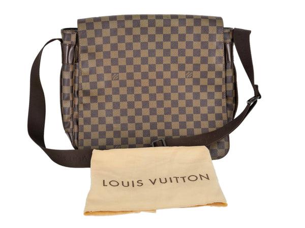 Louis Vuitton Louis Vuitton Damier Laptop bag