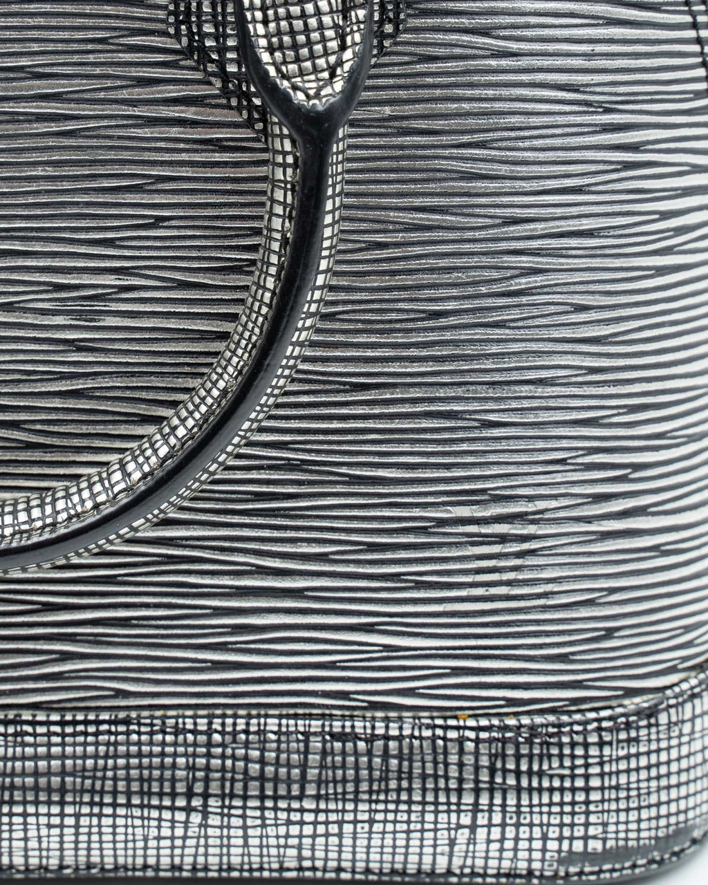 Louis Vuitton Epi leather silver/black alma BB AVC1031 – LuxuryPromise