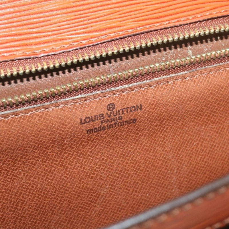 LOUIS VUITTON Epi Sellier Dragonne Clutch Bag Brown M52618 LV Auth jk296  Leather ref.375553 - Joli Closet