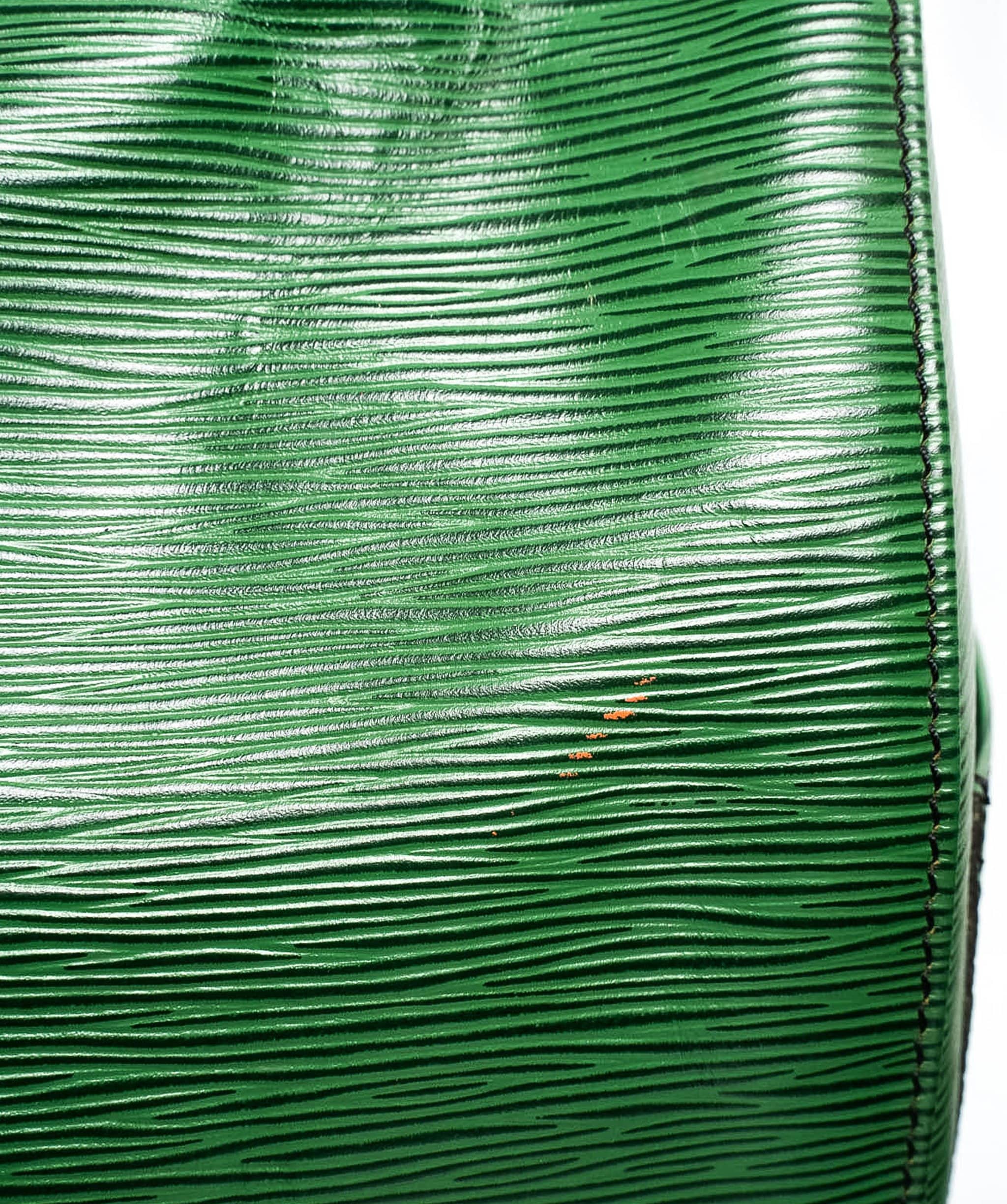 Louis Vuitton Louis Vuitton Green Epi Leather Keepall 45 - AWL2009