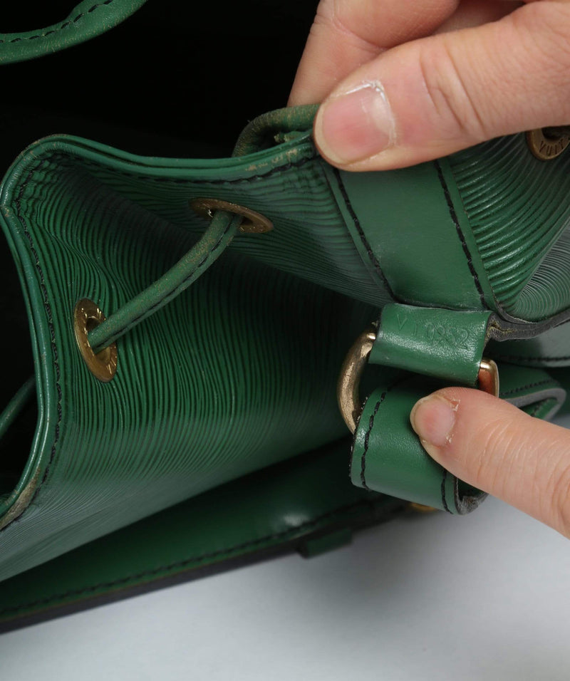 Louis Vuitton - Green Monogram Printemps Été 2010 Limited Edition Noe  Bucket Bag