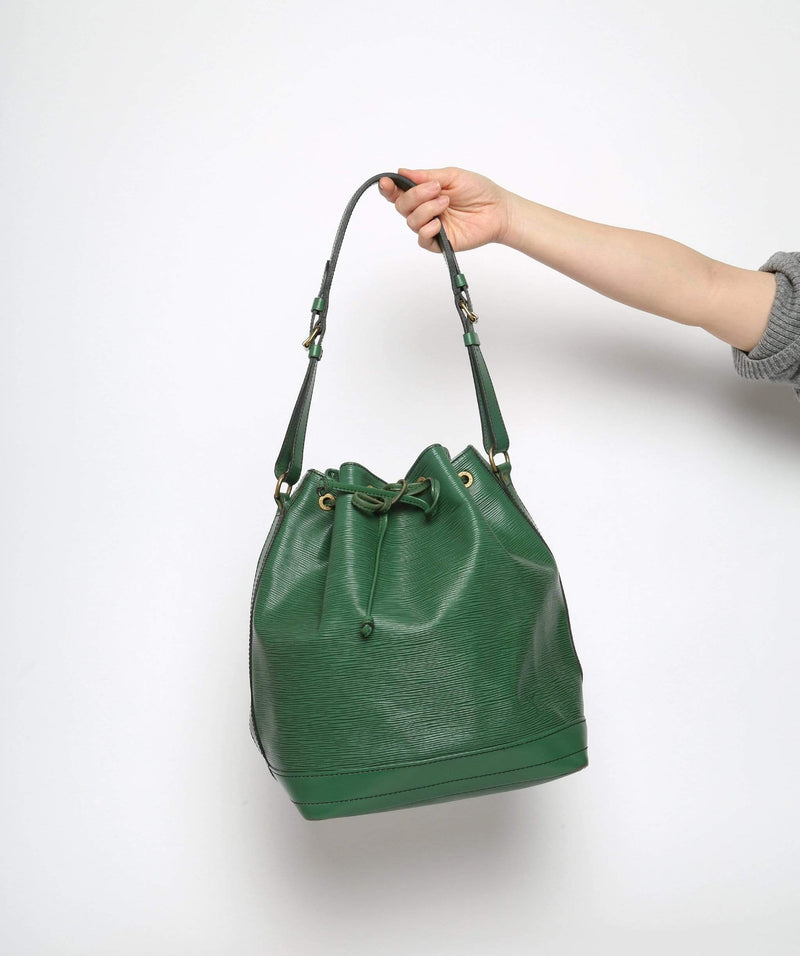 Louis Vuitton Epi Green Noe Shoulder Bag Bucket Bag