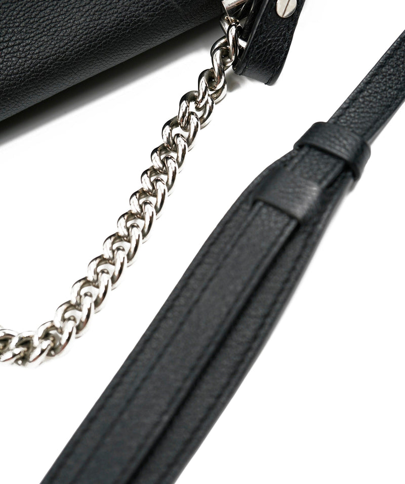 Louis Vuitton Lockme Chain Bag Leather at 1stDibs  lv lockme chain bag,  louis vuitton black crossbody, lv lock me chain
