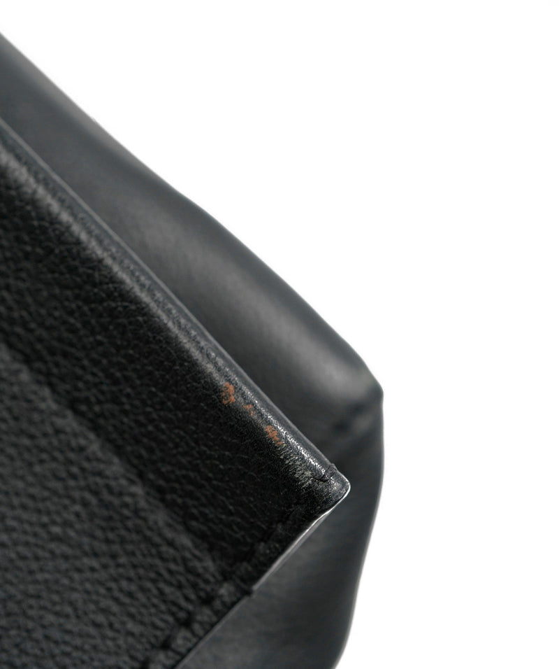 Louis Vuitton Lockme Black Leather Bag SHW - AGL2008 – LuxuryPromise